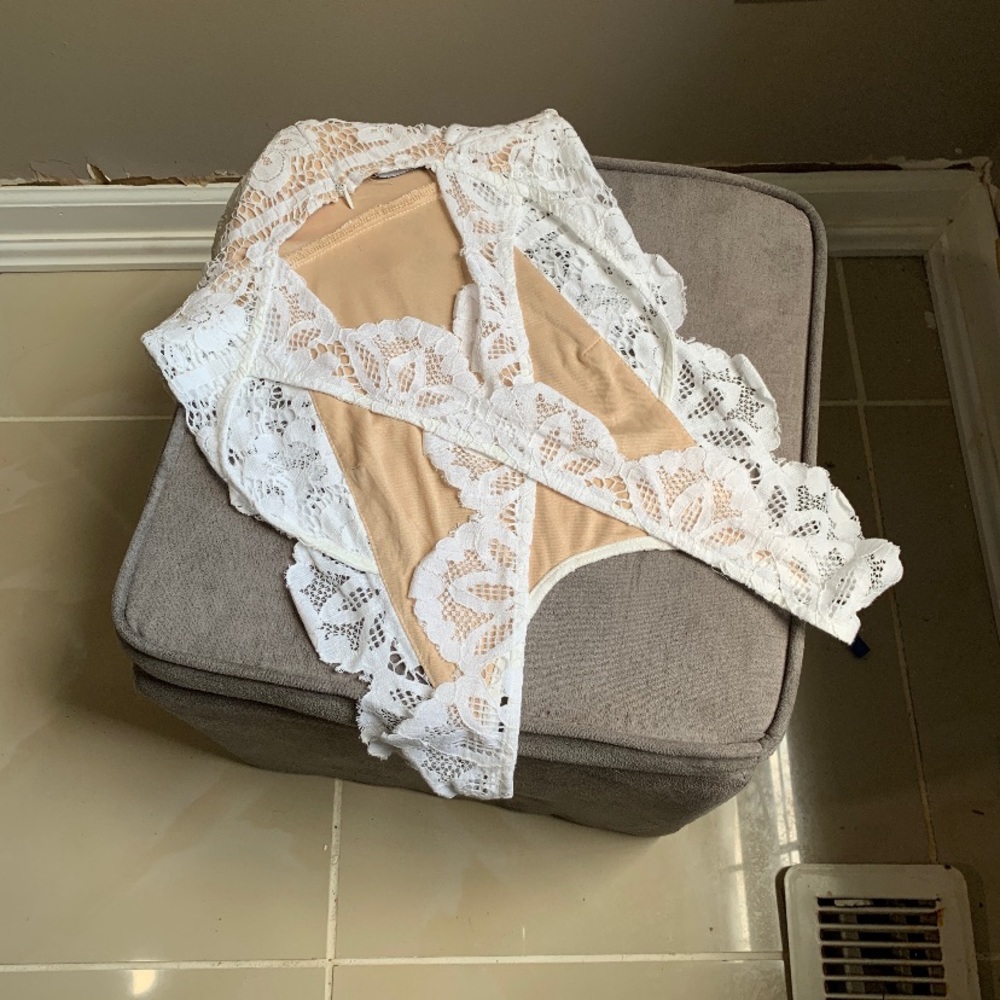 Dress - Picture 4 of 6